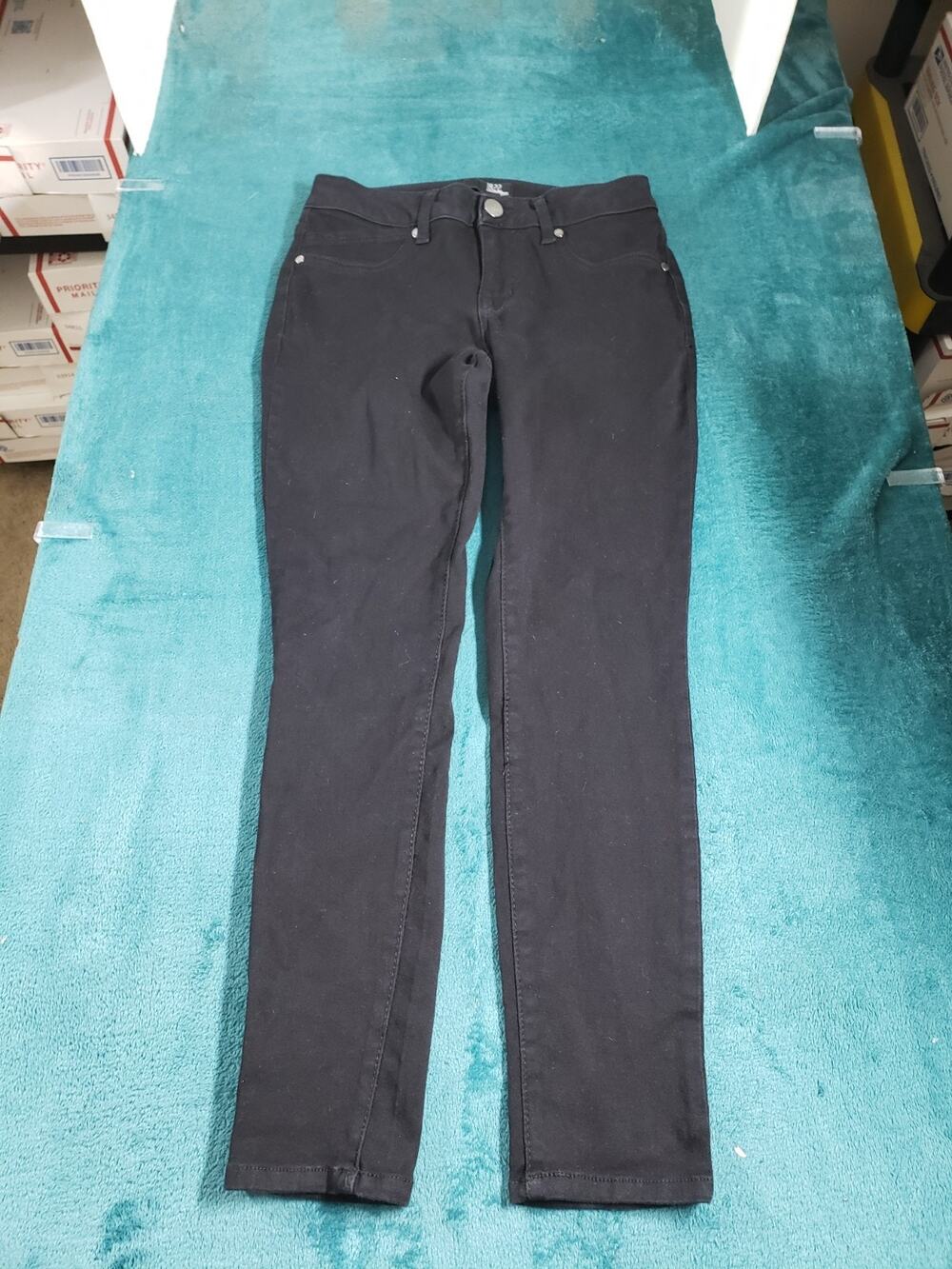 1822 Jeans Size 4 Women Black Stretch Denim Pants Ladies Mid Rise Skinny